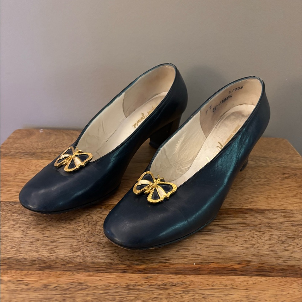 Salvatore Ferragamo Black Leather Heels with Gold Bow Trim